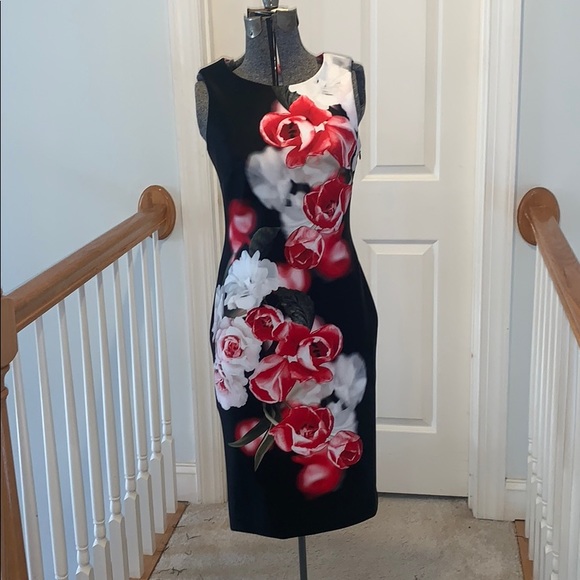 Calvin Klein Dresses & Skirts - Calvin Klein Floral Scuba Sheath Sleeveless Dress